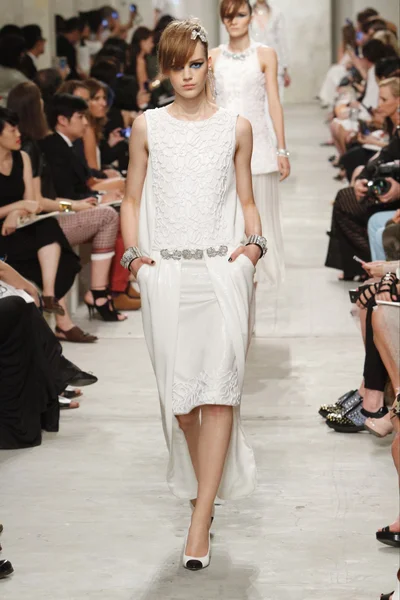 Look 44